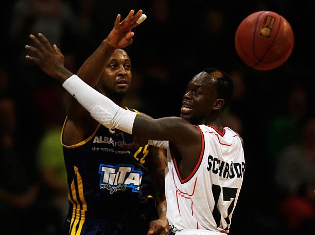 许多国际运 许多国际运