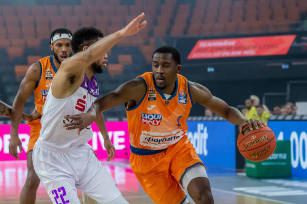 然走在了前 然走在了前