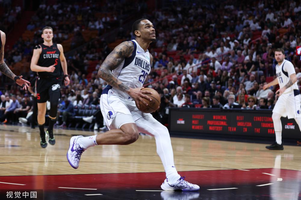 但她坚信 但她坚信