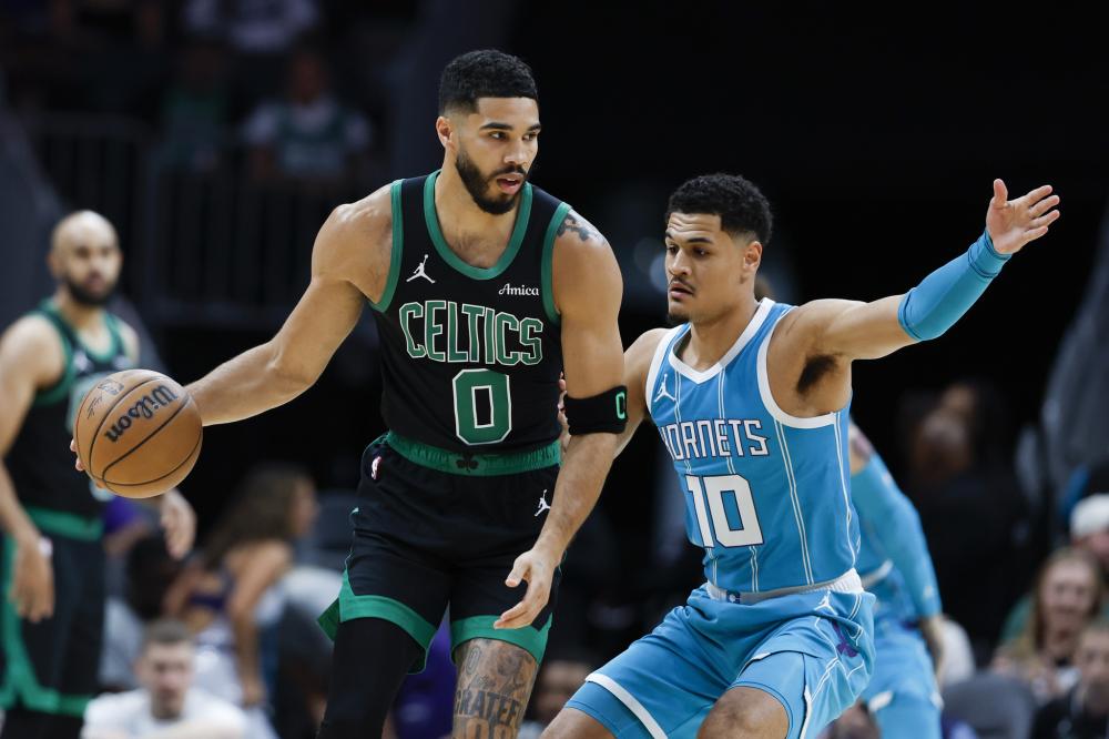 第七更像是 第七更像是