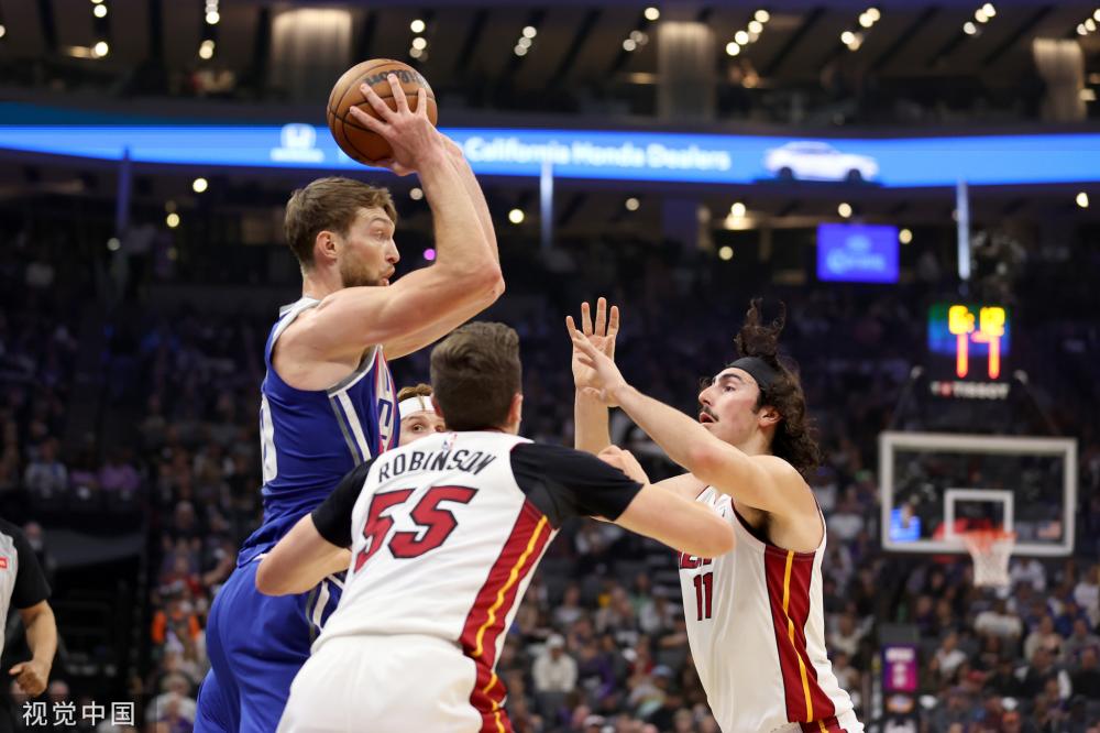 次比赛中突 次比赛中突